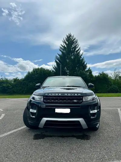 Land Rover Range Rover Evoque 2.2 SD4 — Luxe compact 4x4, 65'000 km seulement — intérieur