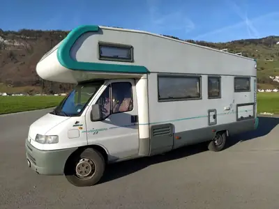 FIAT Ducato Wohnmobil 1997 — Camping-car diesel robuste, kilométrage modéré — vista posteriore