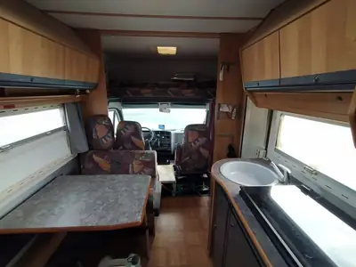 FIAT Ducato Wohnmobil 1997 — Camping-car diesel robuste, kilométrage modéré — Miniatura 7