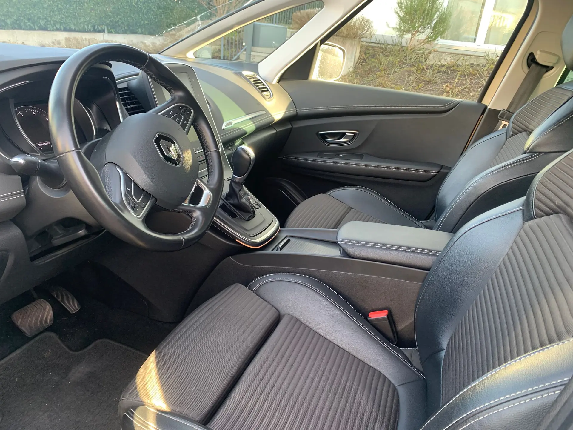 Renault Grand Scenic 2019 occasion Volketswil — 5