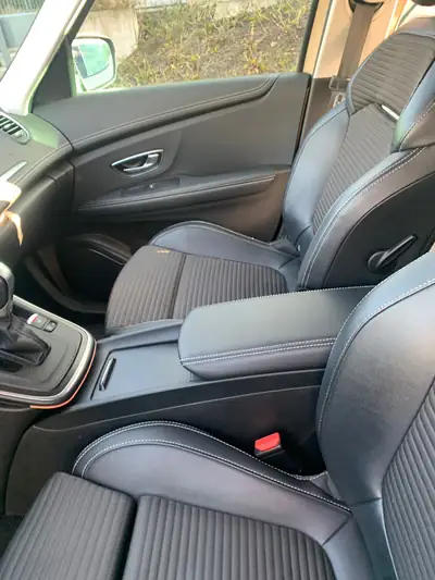 Renault Grand Scénic 1.3 Turbo Intens EDC — 7 places, consommation maîtrisée, 51 000 km — Miniature 7