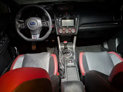 Subaru WRX STI Luxury 2014 — Berline sportive turbo 4WD, échappement Invidia Q300 — Thumbnail 9