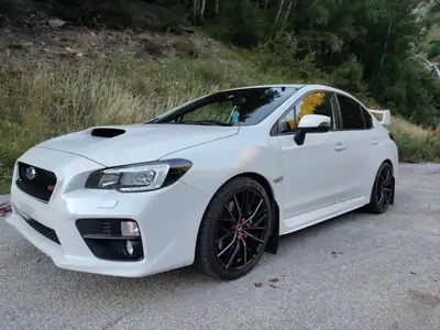Subaru WRX STI Luxury 2014 — Berline sportive turbo 4WD, échappement Invidia Q300 — Thumbnail 10