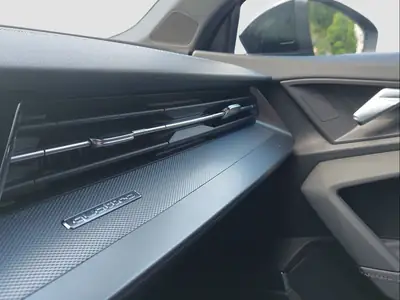 Audi S3 Sportback 2.0 TFSI Quattro — Performance 311 ch, Seulement 24'000 km — dettaglio