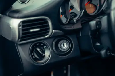 Porsche 911 Turbo 997.1 — Légende sportive, moteur Mezger mythique, sans accident — Thumbnail 14