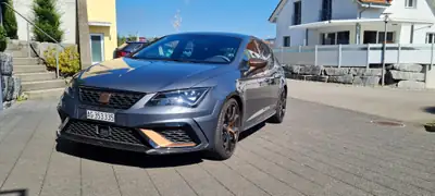 SEAT Leon 2.0 TSI Cupra R DSG — 300 ch, édition limitée, véhicule d'été impeccable — exterior view