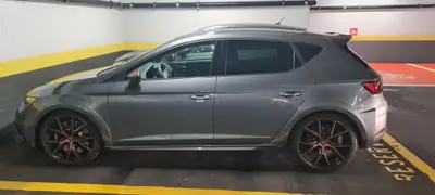 SEAT Leon 2.0 TSI Cupra R DSG — 300 ch, édition limitée, véhicule d'été impeccable — Thumbnail 11