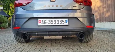 SEAT Leon 2.0 TSI Cupra R DSG — 300 ch, édition limitée, véhicule d'été impeccable — Thumbnail 13