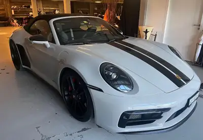 Porsche 911 Carrera GTS Cabriolet — Sportivité découverte, moteur 3.0L turbo 480 ch — Miniatur 7