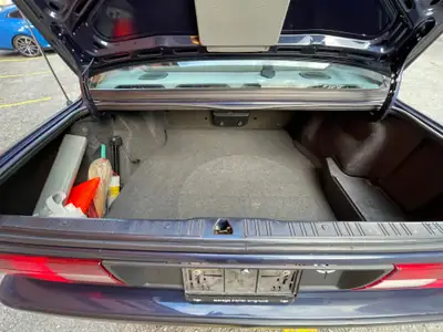BMW 325iX A 1990 — Berline intégrale classique, fraîchement contrôlée — Miniatura 7