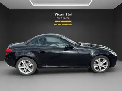 Mercedes-Benz SLK 200 Kompressor — Cabriolet sportif, historique impeccable — dashboard