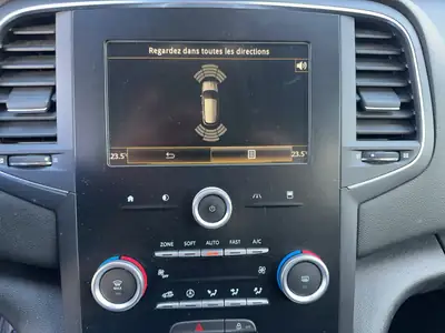 Renault Mégane Grandtour 1.2 Turbo — Break pratique, consommation maîtrisée — Miniature 21