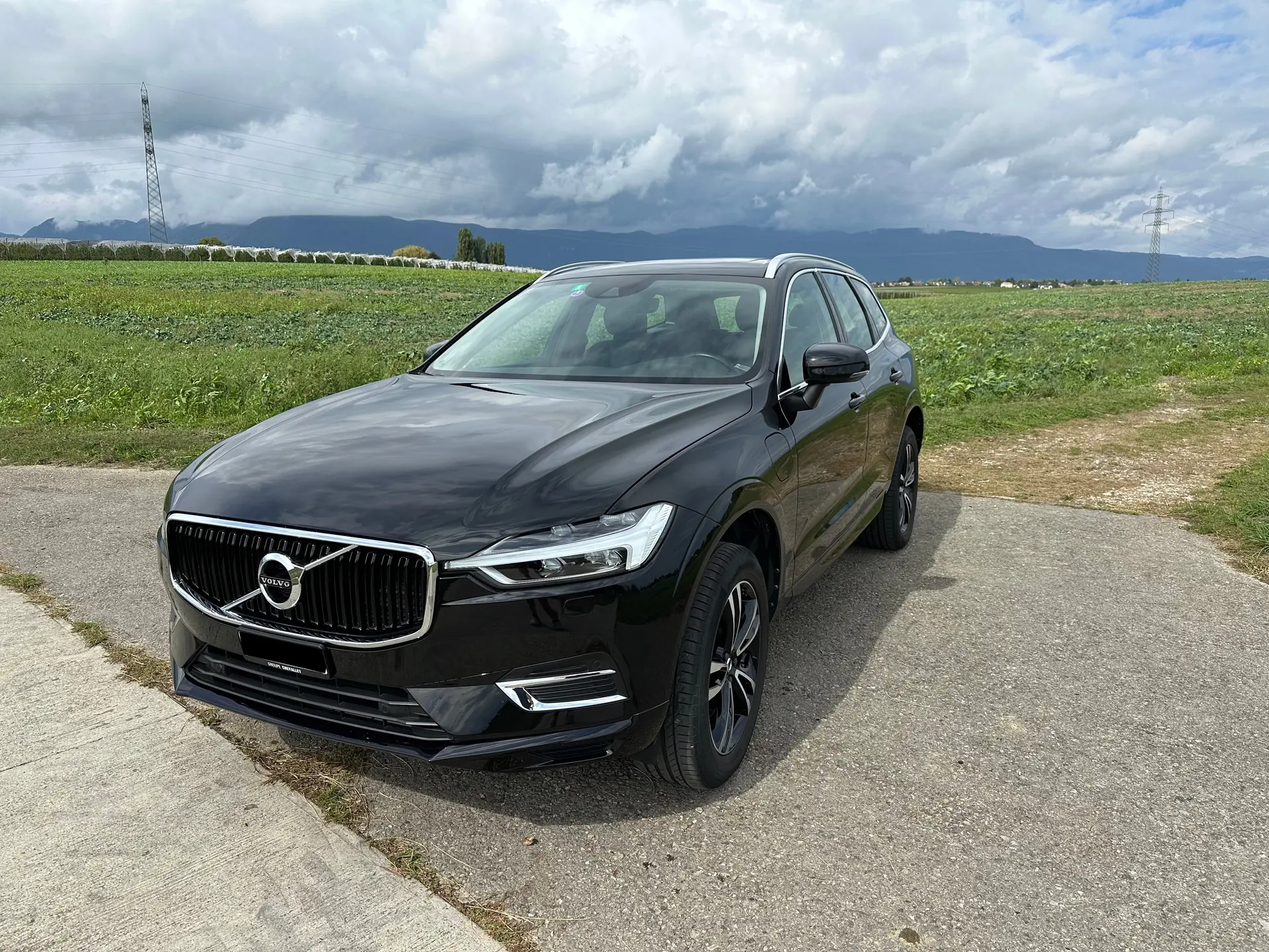 Volvo XC60 T8 eAWD Inscription — SUV hybride rechargeable, 127'000 km, traction intégrale