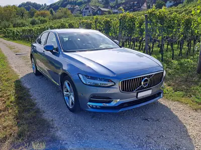 Volvo S90 T6 AWD Inscription — Berline suédoise premium, 320 ch, hivernaux neufs — Miniatura 8