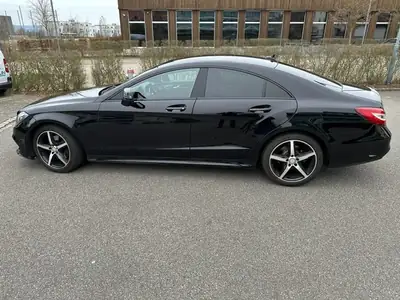 Mercedes-Benz CLS 250 BlueTEC 4Matic — Berline coupé diesel, 73'000 km, traction intégrale — vista esterna
