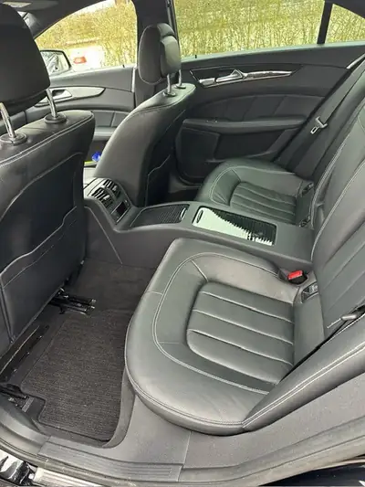 Mercedes-Benz CLS 250 BlueTEC 4Matic — Berline coupé diesel, 73'000 km, traction intégrale — Miniatura 8