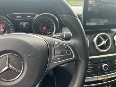 Mercedes-Benz GLA 220 Style 4Matic — SUV compact performant, garantie 12 mois incluse — Miniatur 12