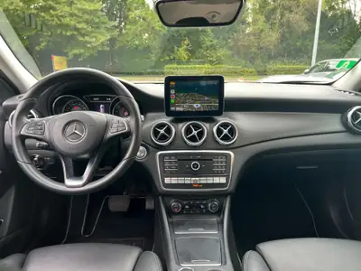 Mercedes-Benz GLA 220 Style 4Matic — SUV compact performant, garantie 12 mois incluse — Miniatur 14