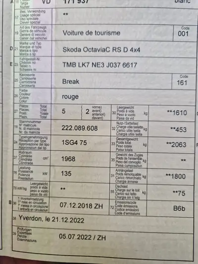Skoda Octavia 2.0 TDI RS 4x4 — Berline performante tout-terrain, 70'000 km — vue extérieure