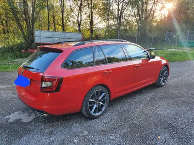 Skoda Octavia 2.0 TDI RS 4x4 — Berline performante tout-terrain, 70'000 km — arrière