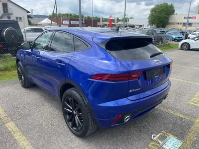 Jaguar E-PACE P200 R-Dynamic S AWD — SUV compact premium, traction intégrale et équipements haut de gamme — Außenansicht