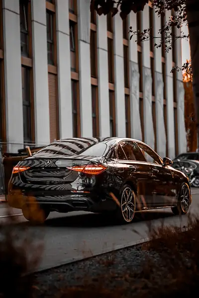 Mercedes-Benz C 200 4Matic AMG Line — Berline premium hybride légère, 69'000 km — Thumbnail 16