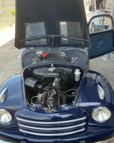 Fiat 500 C Topolino 1953 — Icône automobile vintage, véhicule de collection authentique — interni
