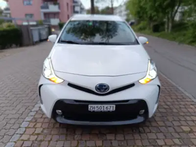 Toyota Prius+ 1.8 VVT-i HSD Comfort — Monospace hybride 7 places, faible consommation — vue extérieure