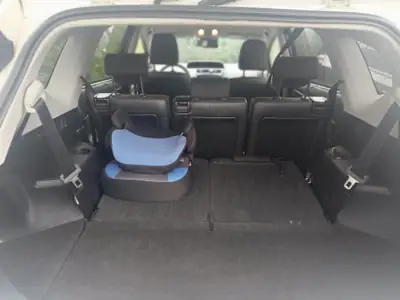 Toyota Prius+ 1.8 VVT-i HSD Comfort — Monospace hybride 7 places, faible consommation — détail