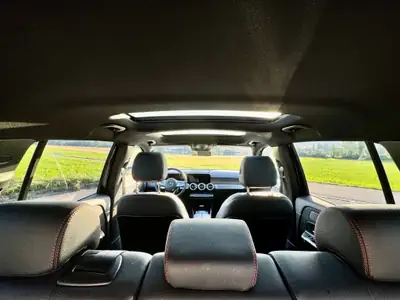 Mercedes-Benz EQB 300 4Matic AMG-Line — SUV électrique premium, 65'000 km, garantie constructeur — Miniatura 11