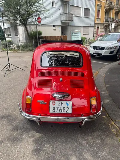 FIAT 500L 1972 — Icône rétro 4 places, authentique et économe — détail
