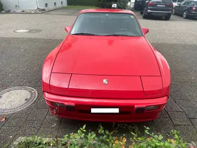 Porsche 944 — Coupé sportif des années 80, moteur 2.5L performant — Miniatur 13