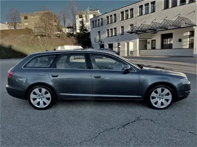 Audi A6 Avant 4.2 V8 FSI Quattro — Break sportif, moteur prestigieux 350 ch — Innenraum