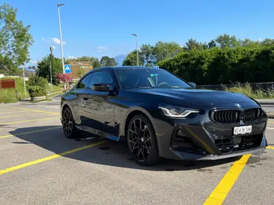 BMW M240i xDrive M Sport Pro — Coupé sportif 2023, seulement 16'000 km — Miniatura 8