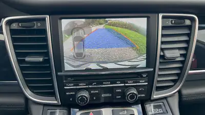 Porsche Panamera 4S 3.0 PDK — Berline sport allemande, 420 ch, entretien récent — Miniature 8