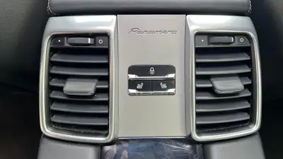 Porsche Panamera 4S 3.0 PDK — Berline sport allemande, 420 ch, entretien récent — Miniature 11