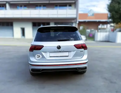 VW Tiguan 2.0 TSI R-Line 4Motion — SUV performant, 10'700 km, transmission DSG — arrière