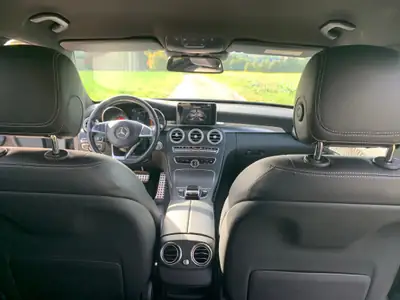 Mercedes-Benz C 250 BlueTEC AMG Line 4Matic — Diesel élégant, 170'000 km, transmission automatique — Innenraum