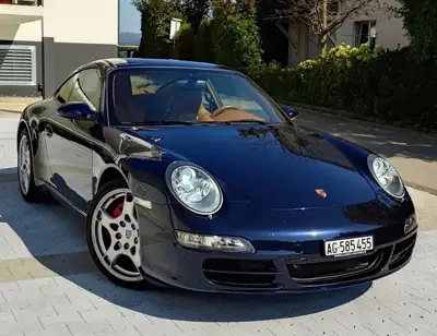 Porsche 911 Carrera S 2005 — Coupé sportif légendaire, faible kilométrage, sans accident — Außenansicht