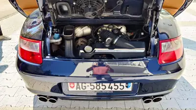 Porsche 911 Carrera S 2005 — Coupé sportif légendaire, faible kilométrage, sans accident — Detail