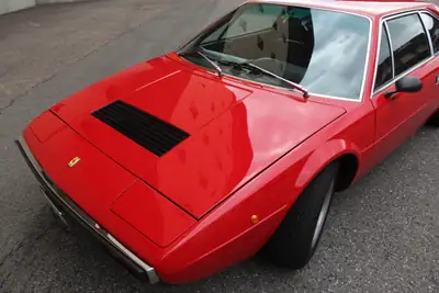 Ferrari Dino 308 GT4 1977 — Chef-d'œuvre italien sans compromis, 255 ch authentiques — Miniature 8