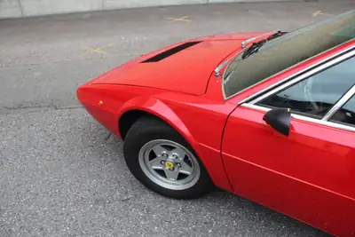 Ferrari Dino 308 GT4 1977 — Chef-d'œuvre italien sans compromis, 255 ch authentiques — Miniature 9