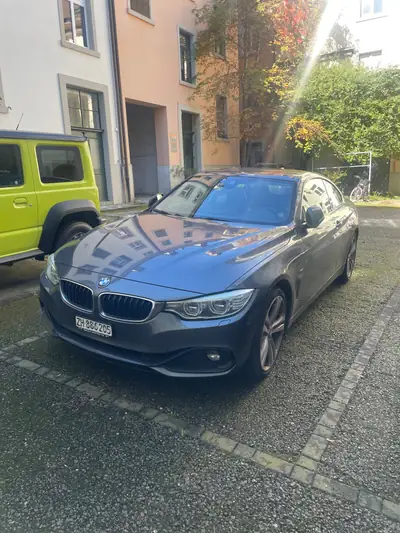 BMW 428i Coupé xDrive — Coupé sport allemand, motorisation efficace et traction intégrale — côté