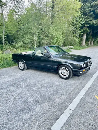 BMW 320i Cabrio 1991 — Cabriolet classique, moteur essence 129 ch, sans sinistre — vue extérieure