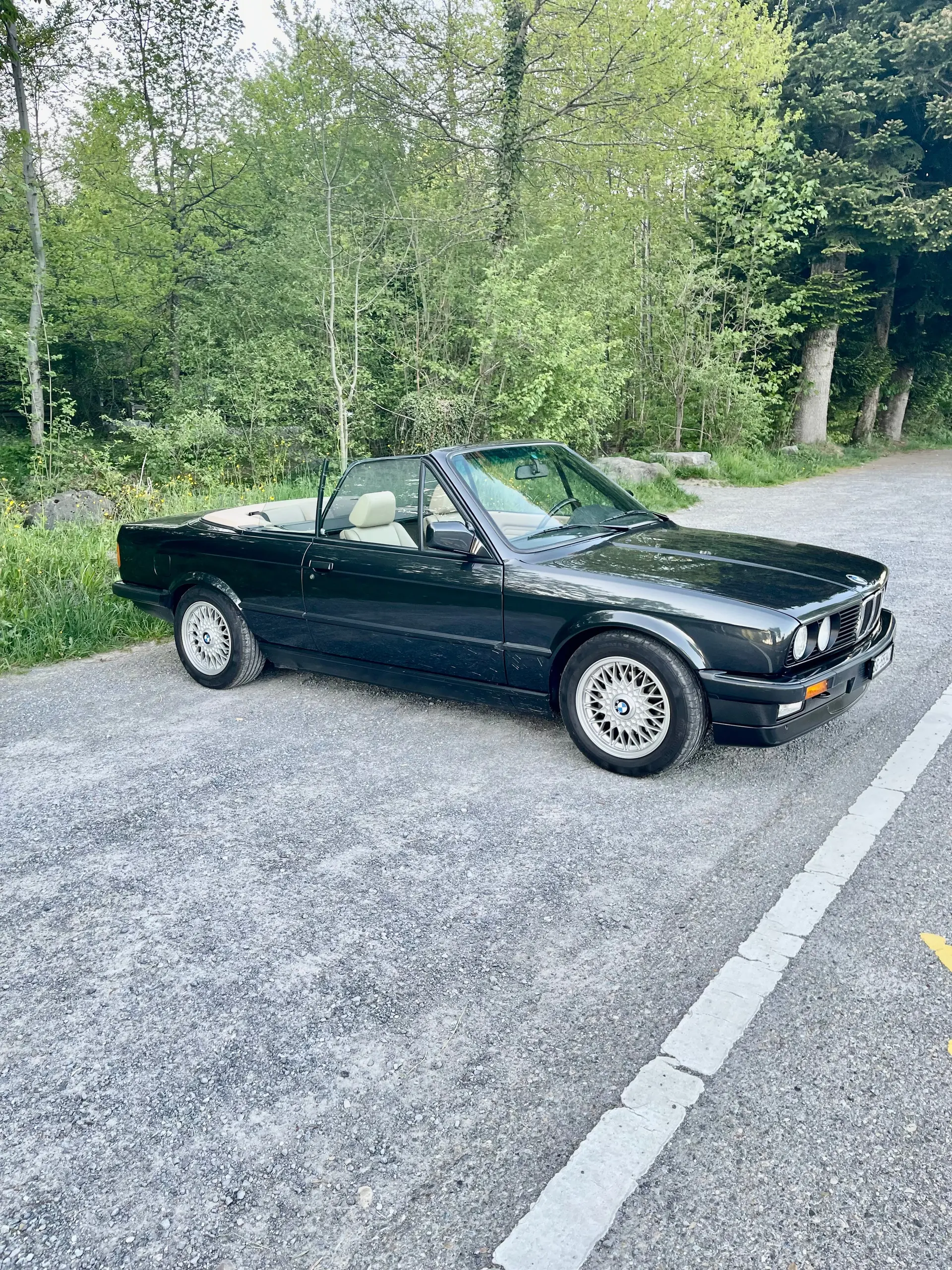 BMW 320i Cabrio 1991 — Cabriolet classique, moteur essence 129 ch, sans sinistre