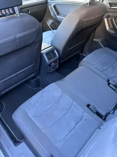 VW Tiguan Allspace 2.0 TSI 190 ch — SUV 7 places spacieux, 4Motion intégral, 32'000 km — Miniature 12