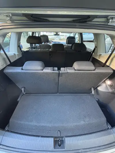 VW Tiguan Allspace 2.0 TSI 190 ch — SUV 7 places spacieux, 4Motion intégral, 32'000 km — Miniature 17