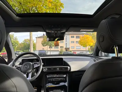 Mercedes-Benz EQC 400 AMG Line 4Matic — SUV électrique premium, 41 000 km seulement — cruscotto