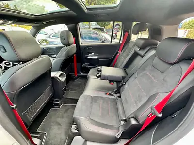 Mercedes-Benz GLB 35 AMG — SUV compact sportif, 306 ch et transmission intégrale — Innenraum