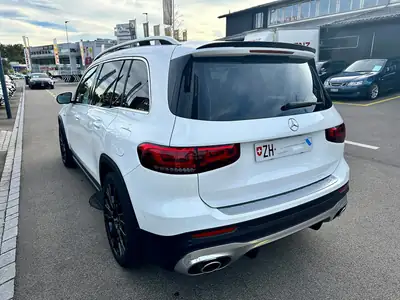 Mercedes-Benz GLB 35 AMG — SUV compact sportif, 306 ch et transmission intégrale — Miniatur 9
